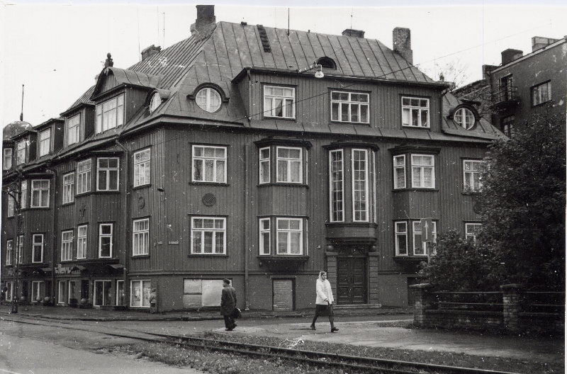 Apartment in Tallinn, Weizenberg 4 . Architect Karl Burman