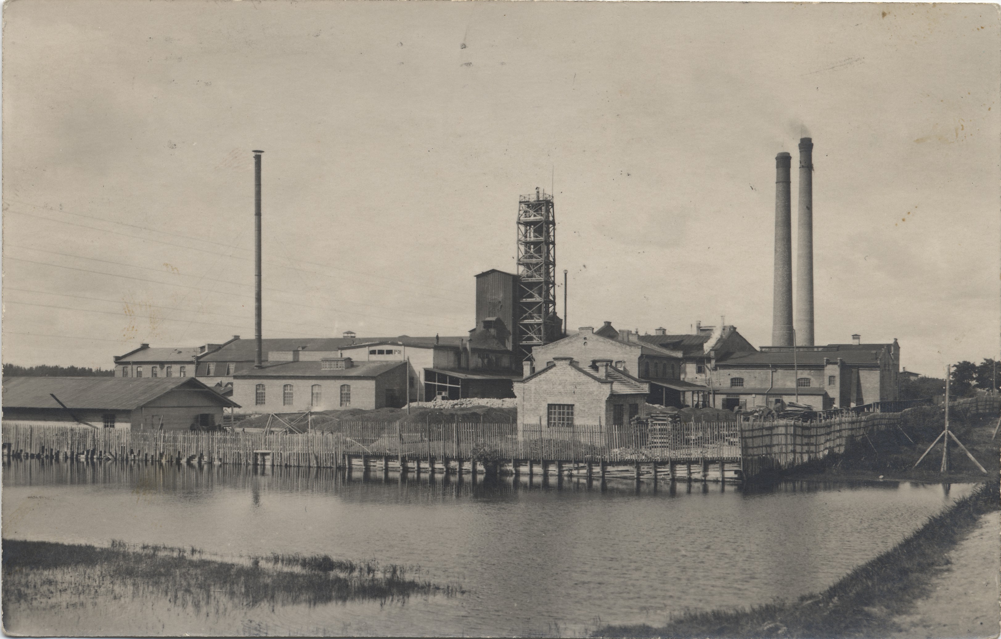 [türi paper factory]