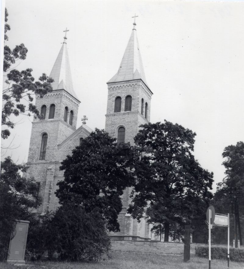 Rapla Church (arh. Rudolf Moritz v. Engelhardt, 1899-1901). Photos from Leo Gens