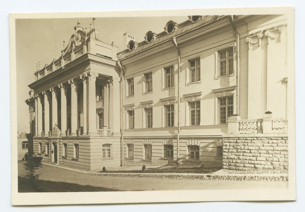 Tallinn, former military hospital.