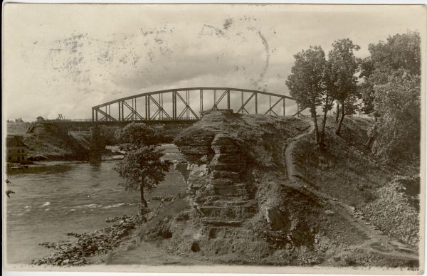 Postcard Narva railway bridge