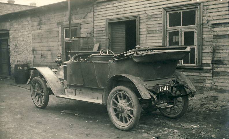 First cars in Rakvere