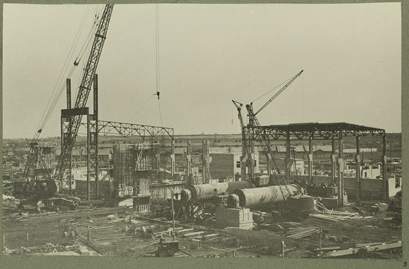 Komsomoli strike building - Kunda IV cement factory in the building bridge in the 1960s.