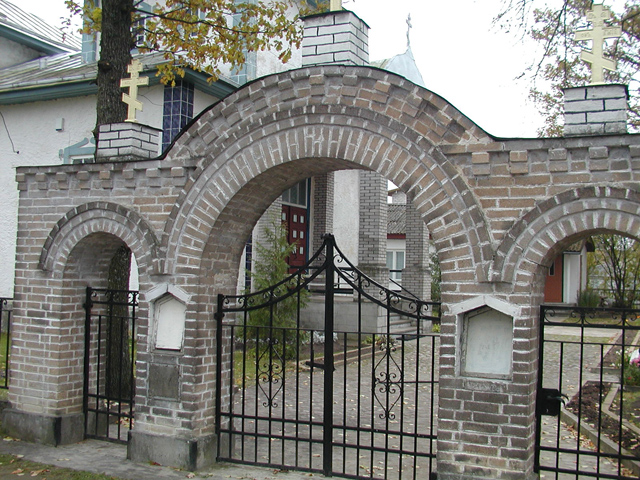 The gates of the Ancient Church of Mustvee