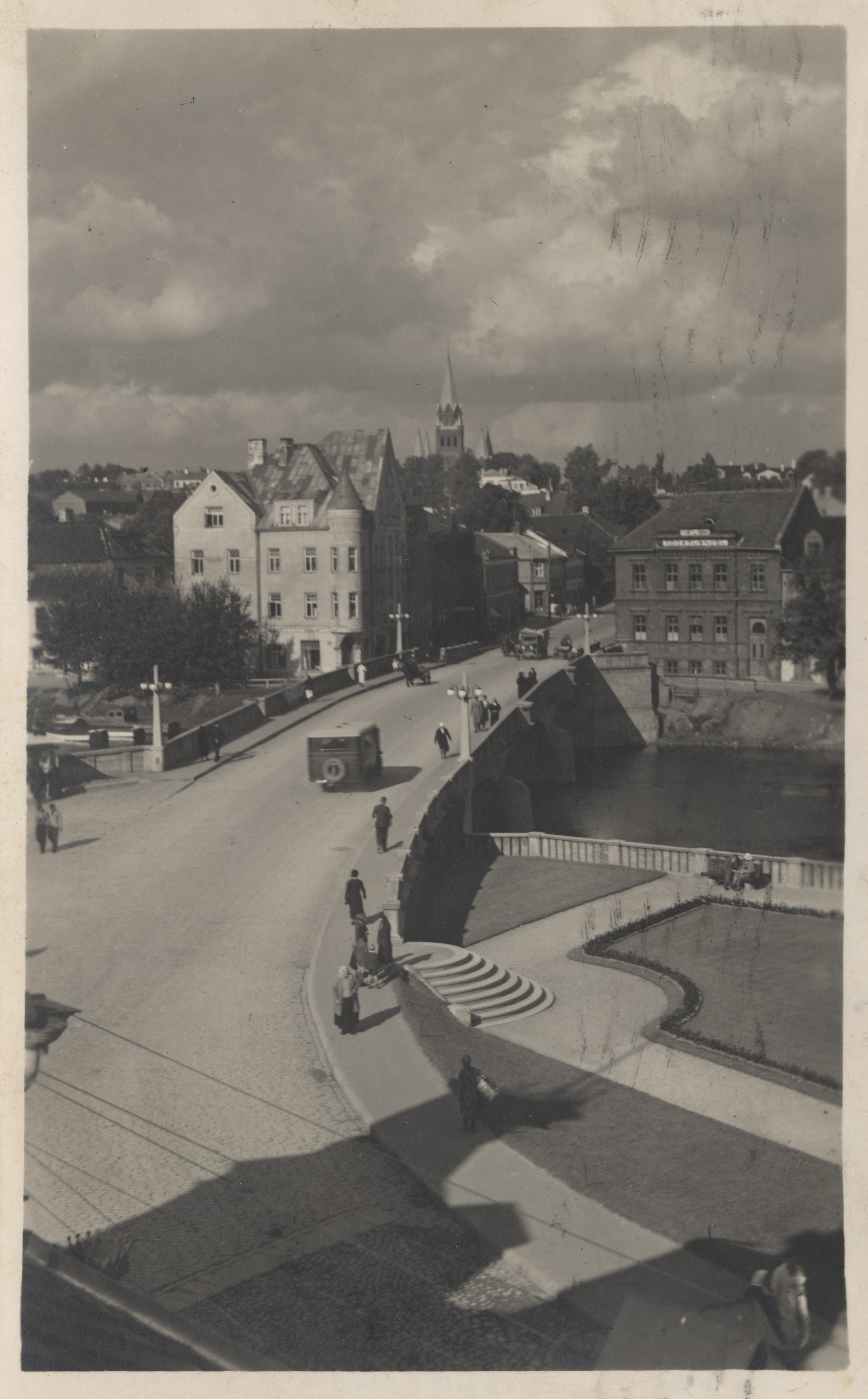 Estonia : Tartu Freedom Bridge