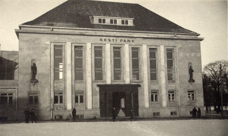 External and interior reviews of the building of the Tartu Department of Eesti Pank