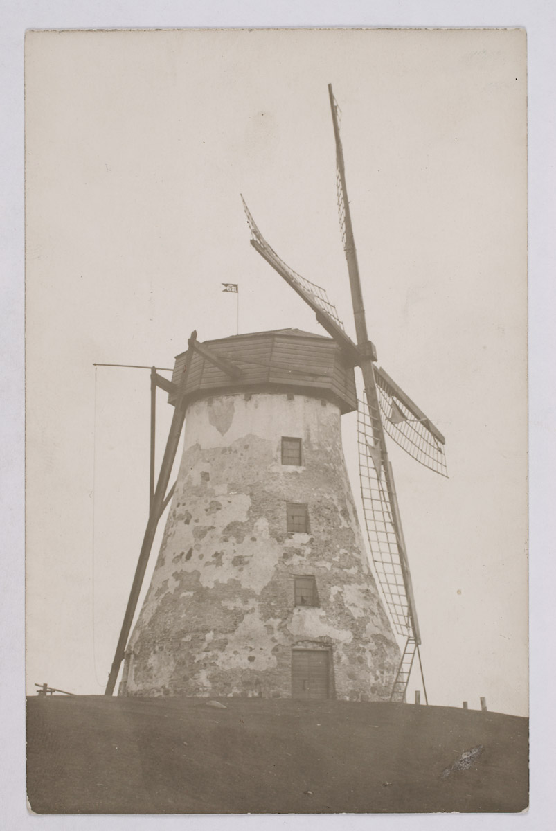 Bakery manor windmill 1910