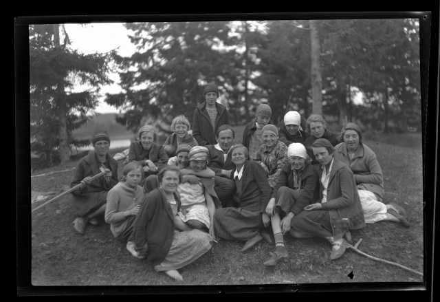 Group photo on Otepää tour, Linnamäe