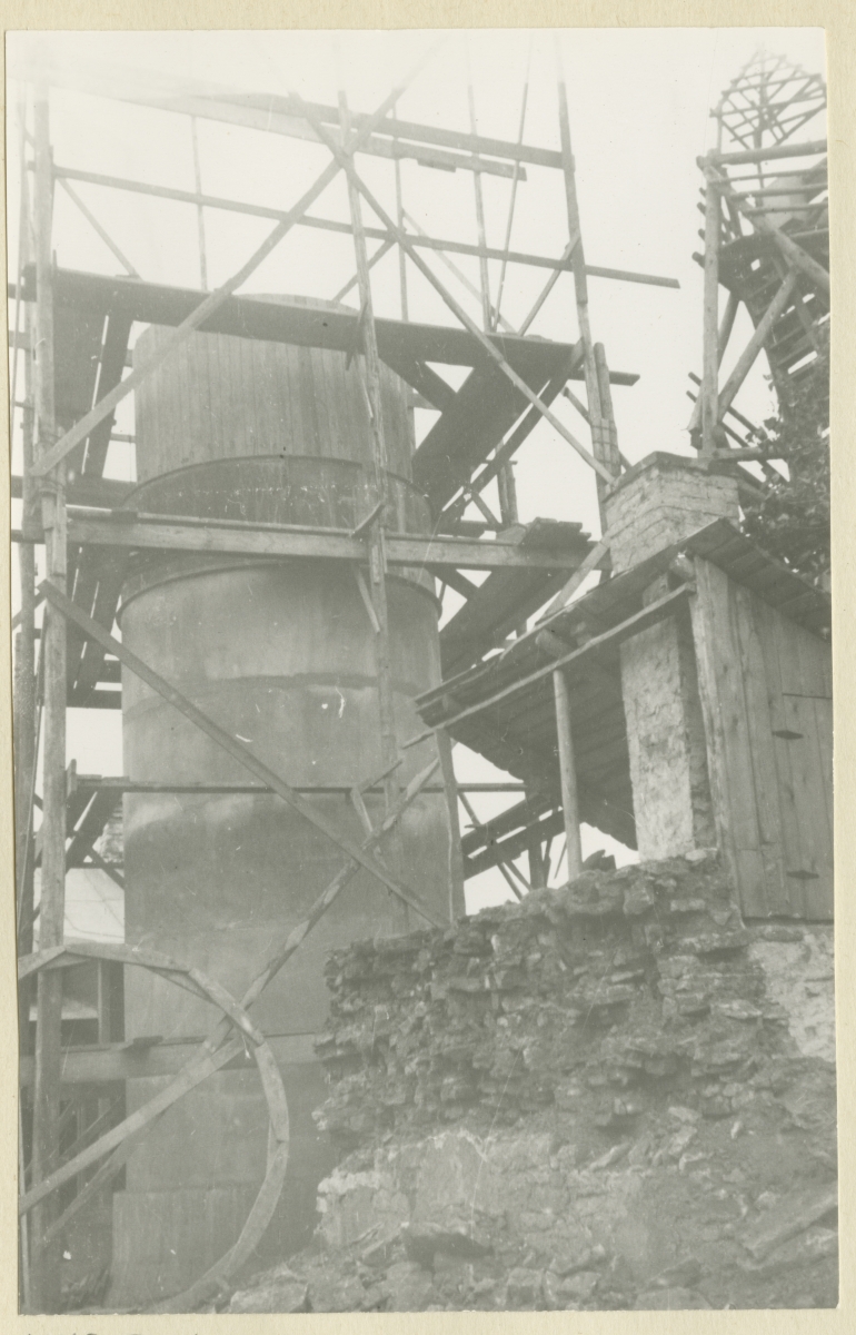 Construction of the upper fire tower of Viims