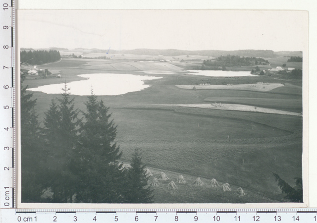 Lakes of Otepää: Kaarna - (taga), Alevi - (bad) and Juusajärv (bad), Otepää on the city hill in 1921