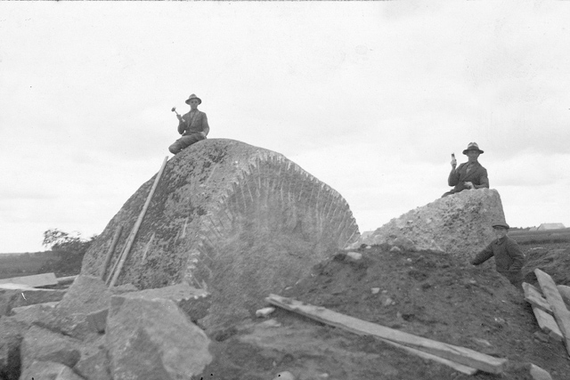 Construction of the memory pillar of the War of Independence