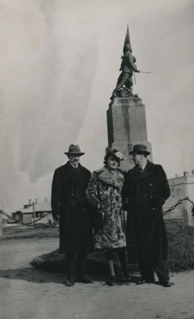 Rakvere, at the memory pillar of the War of Independence