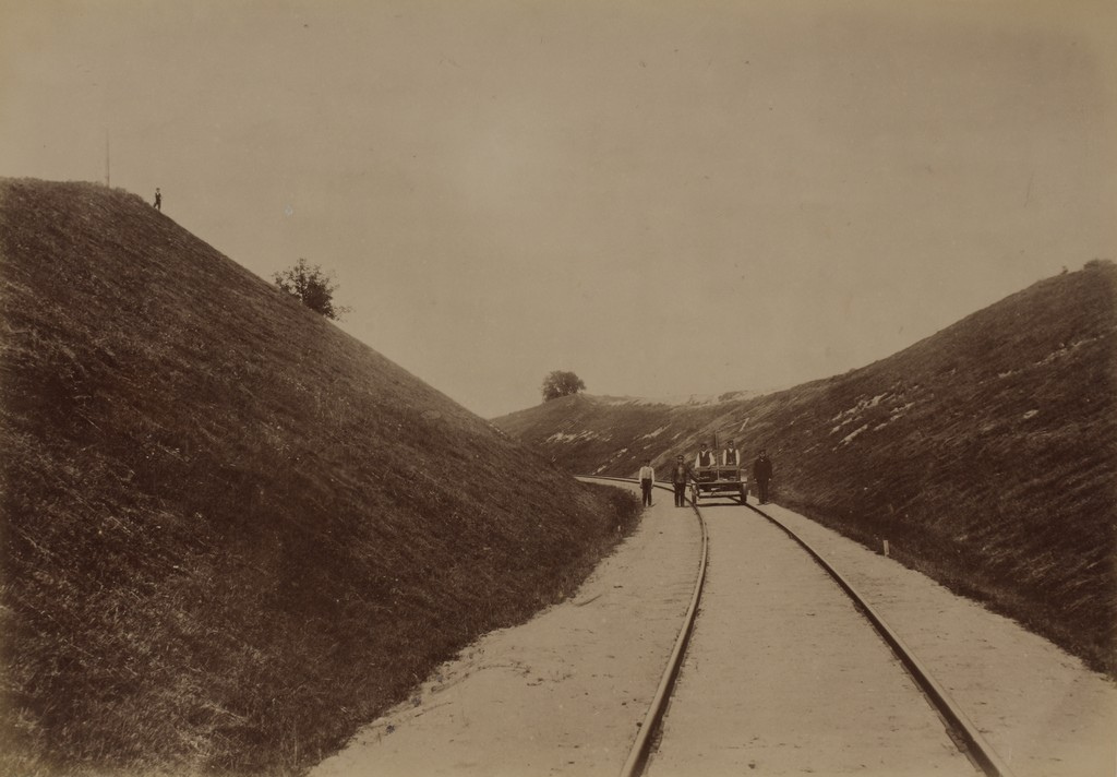 Raudteerööpad läbi Amata süvendi / Railroad through the Amata Hollow