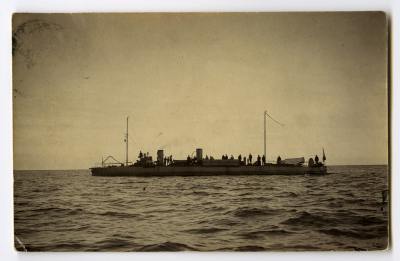 Torpedo boat N103 sea
