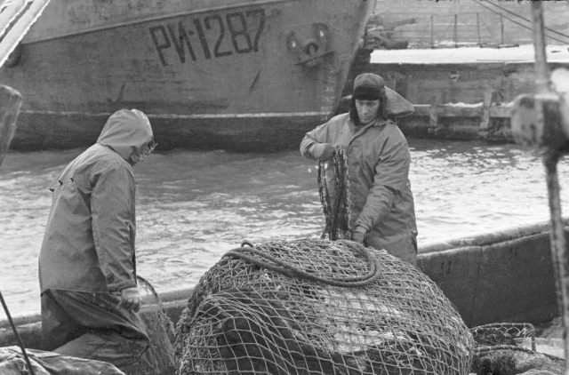 S. Kirov-named exemplary fish colossal. Fishermen.