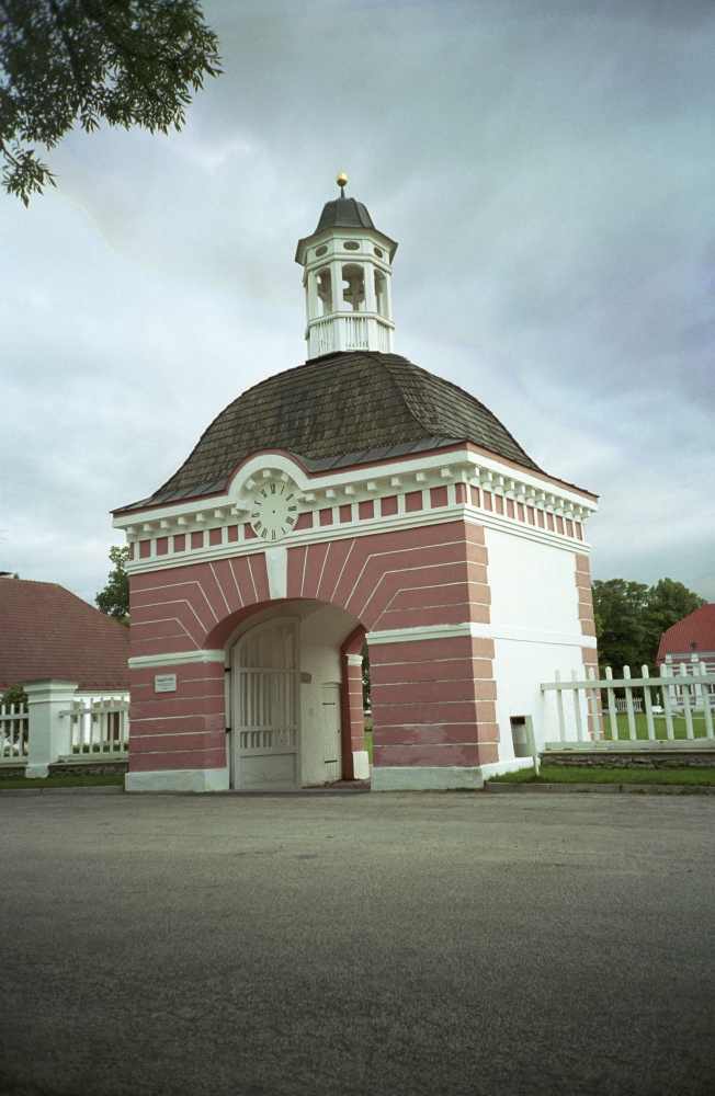 Gates tower of Sagadi Manor (1794)