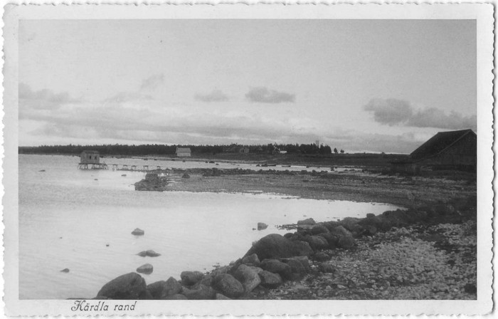 Kärdla beach. Away from the swimming pool with a bridge
