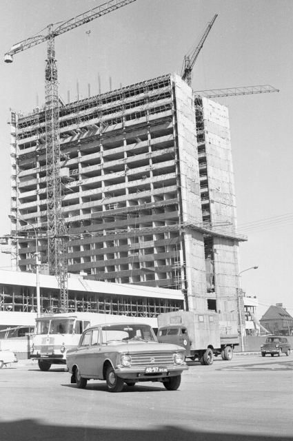 Viru hotel construction.