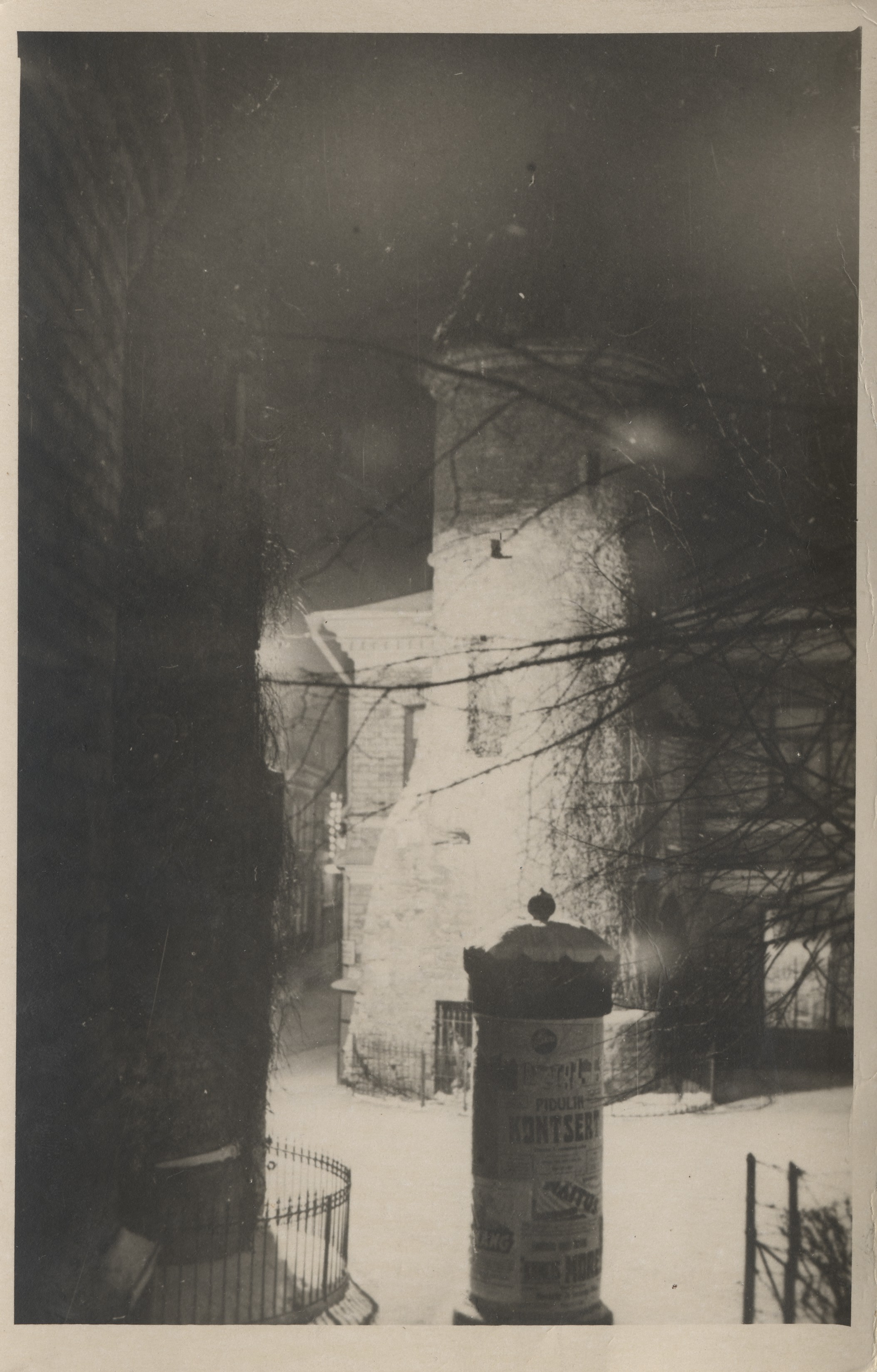[tallinn] : [Viru Gate]
