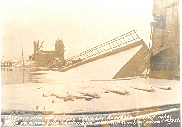 Photo Cheesevere bridge in purunished 1928