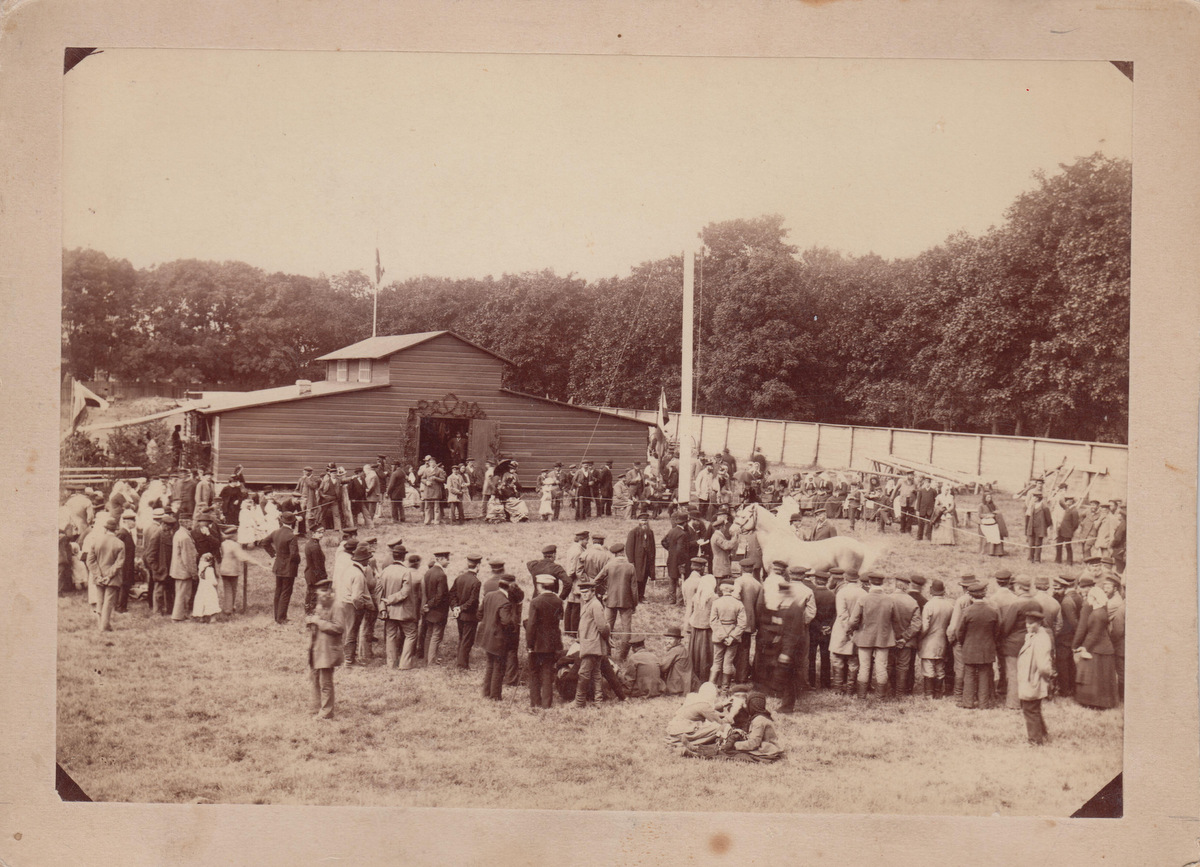 The first Estonian agricultural exhibition in Pärnu.
