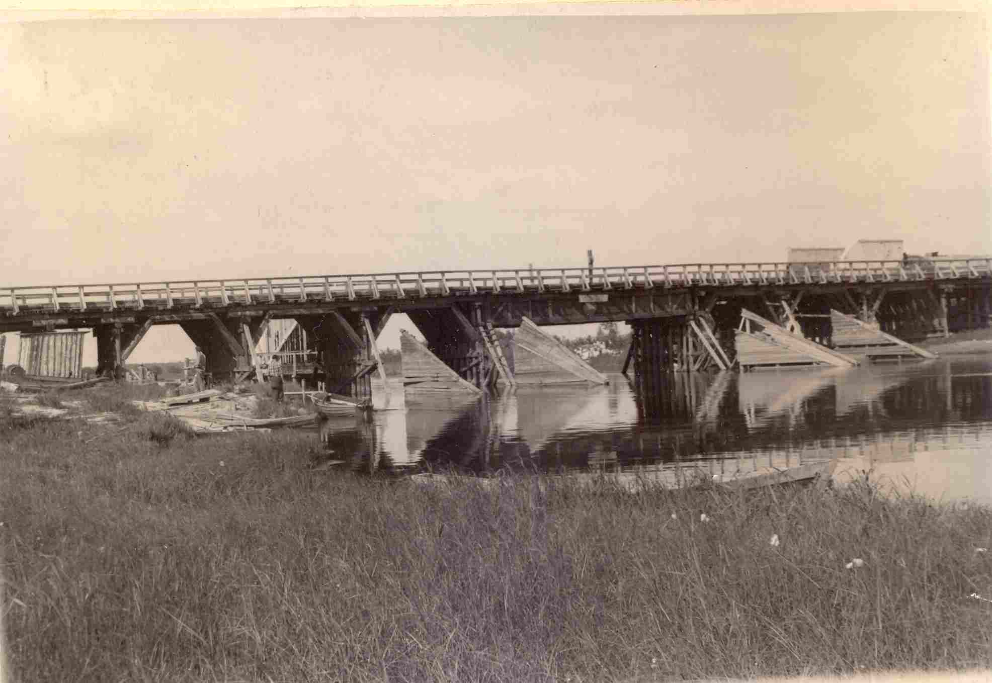 Photo Restoration of pillars of Kärevere Bridge