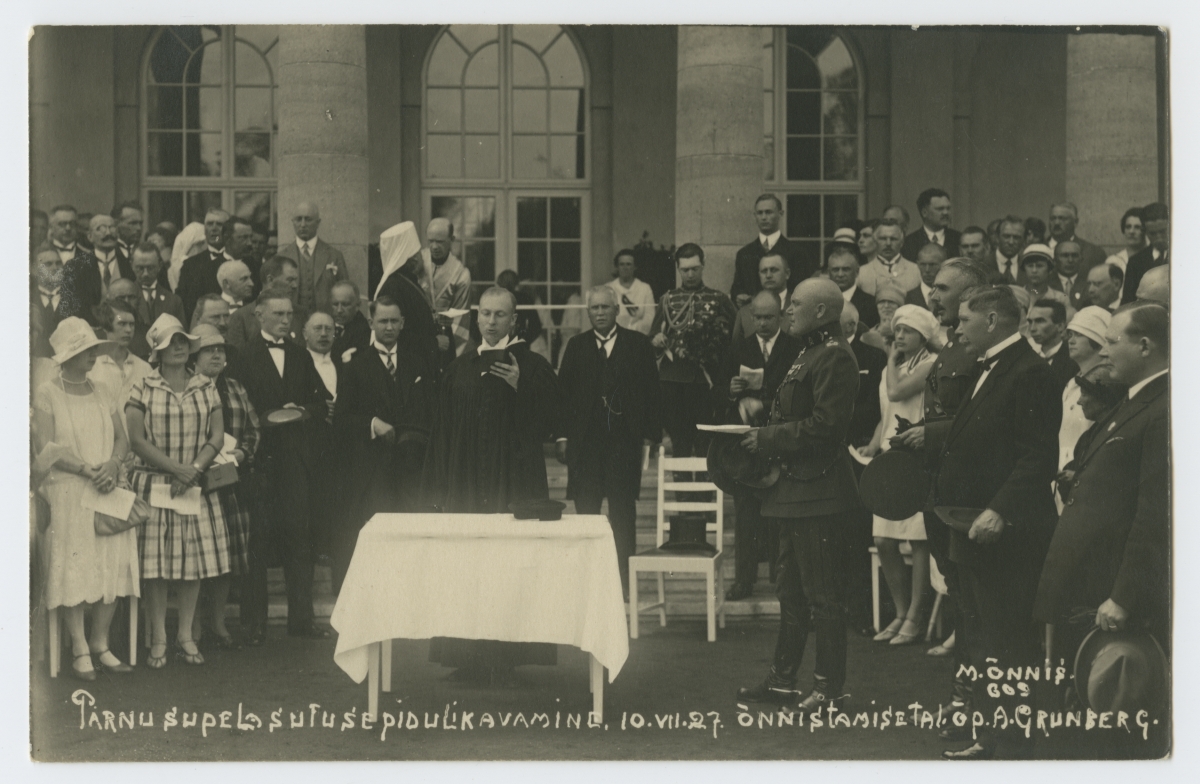 The solemn opening of the Pärnu swimming pool, blessed by teacher a. Grunberg