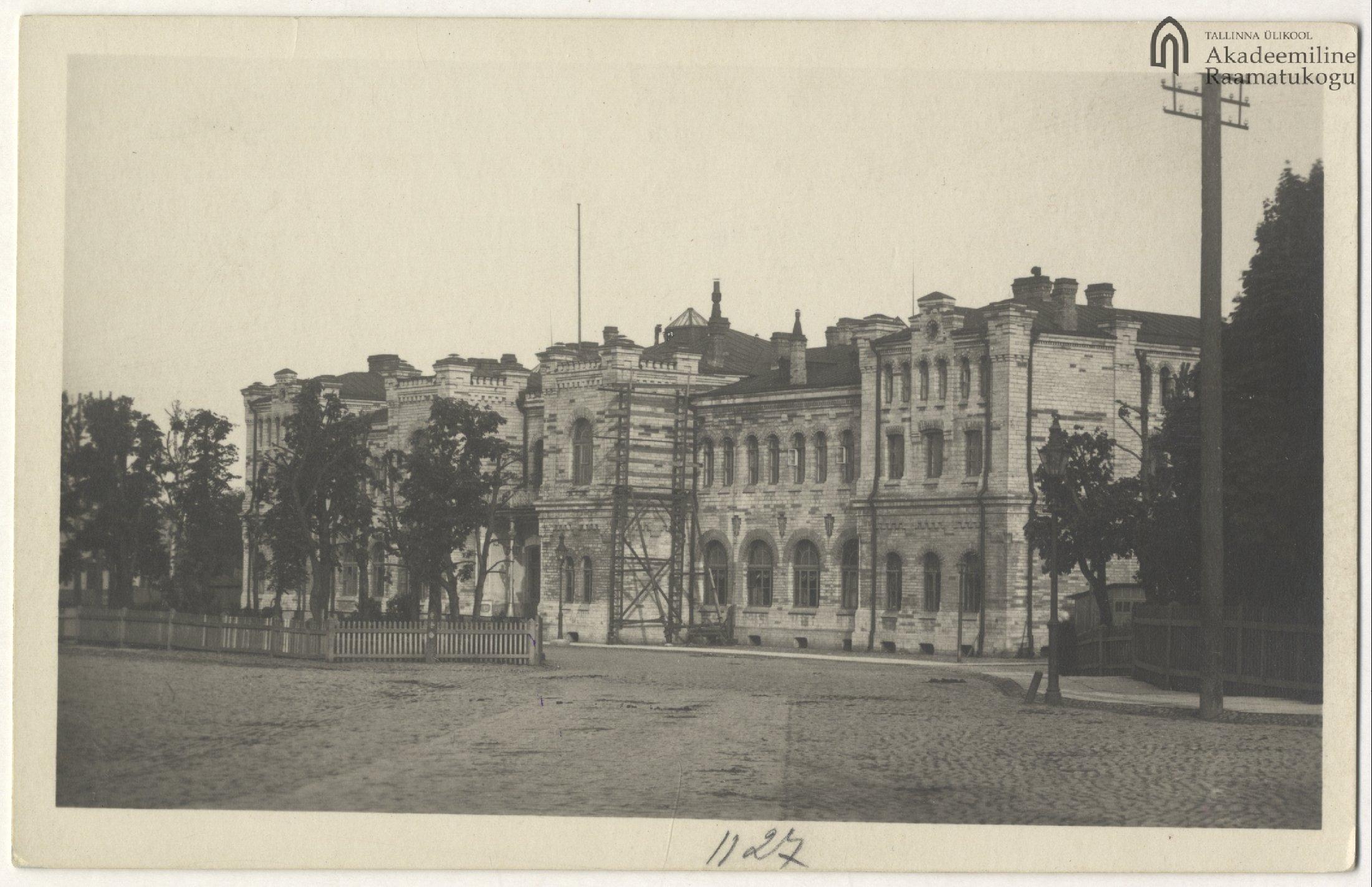 Tallinn. Building of Baltic Station