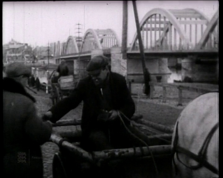 Frame from "Pärnu Suursilla Opening (Estonian Cultural Film Circle No. 36)" 0:00:41.000