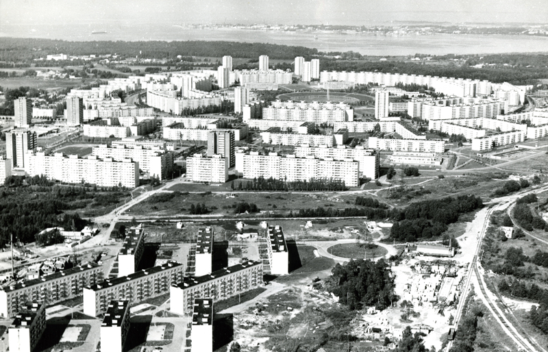 Väike- Õismäe, air view for building, at the front of the Astangu residential quarter