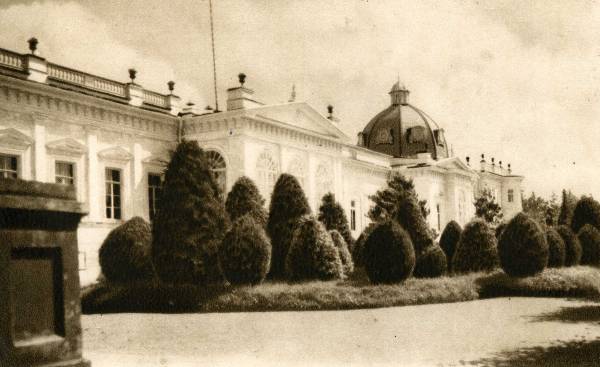 Estonian National Museum (Raadi Manor). Tartu, 1920s.
