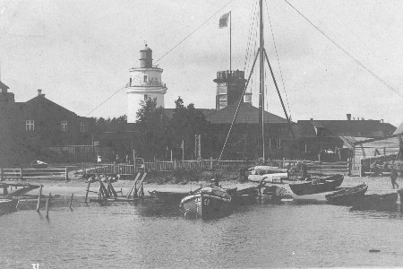 Narva-jõesuu. Port