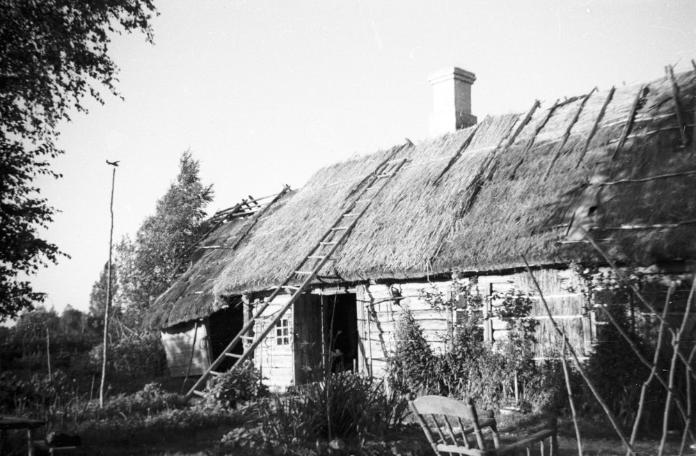 Residential building of the Pürksi village of Juhani farm