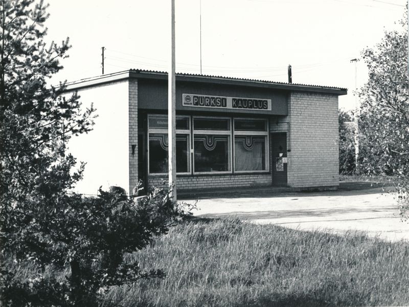 Photo. Pürksi store. 1981.