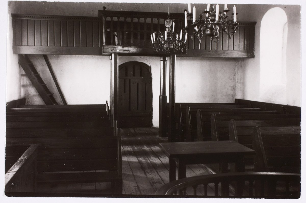Osmussaar. Inside the church, view of the choir.