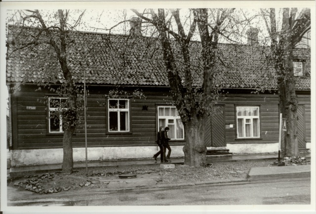 Photo and negative Paide Central square 1980