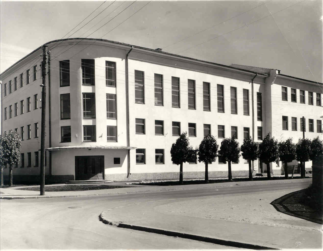 Renovated main building of Tartu PTK