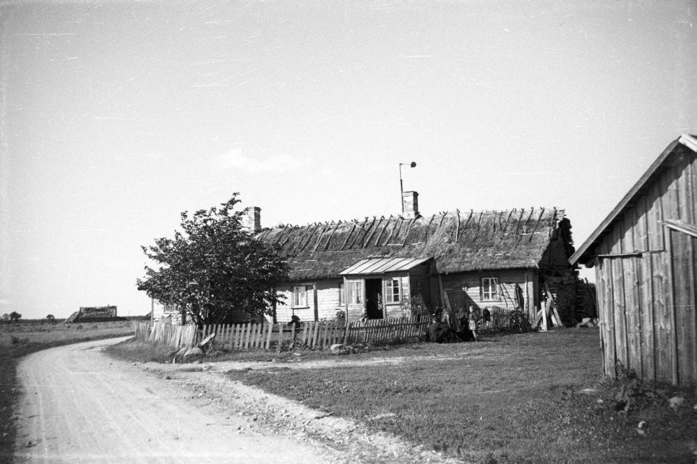 Eisterby Posti-Antsu farm residence
