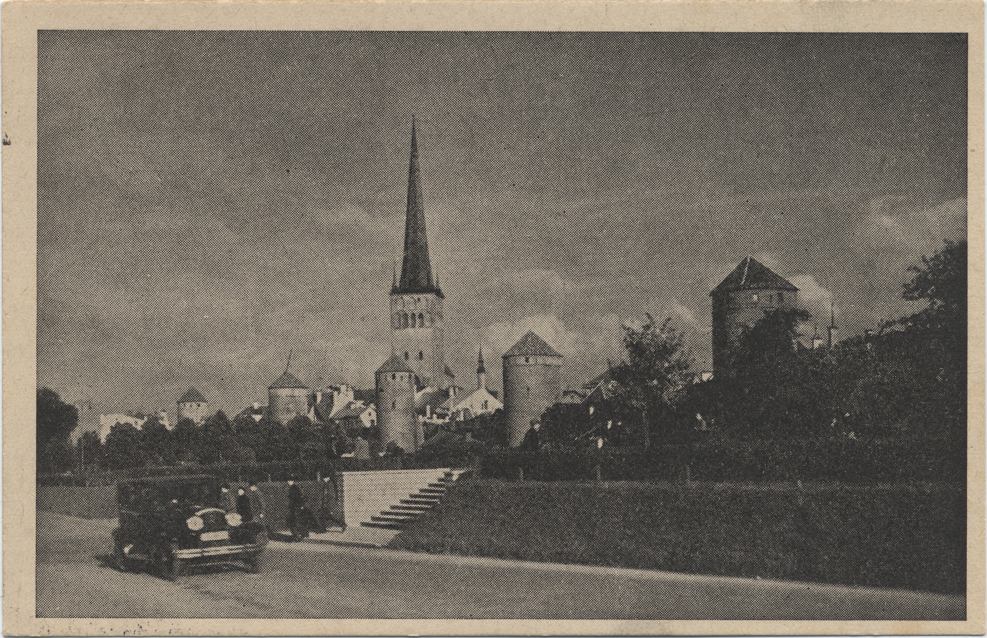 Reval : the place of the towers and the Olaikirche = Tallinn : Tower Square and Oleviste Church