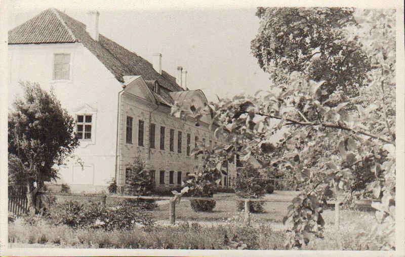 Rear side of the main building of Ahja Manor