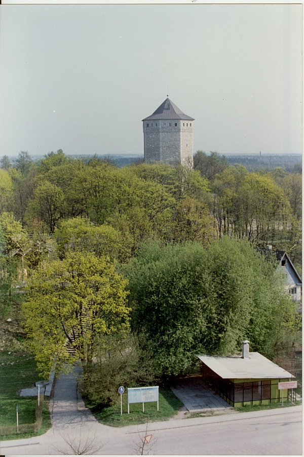 Paint photo, Paide Valli Tower 1993.