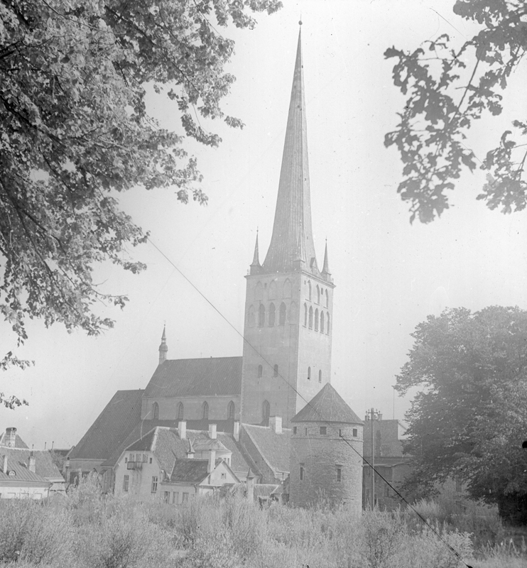 Oleviste Church, view from Skoone Bastion