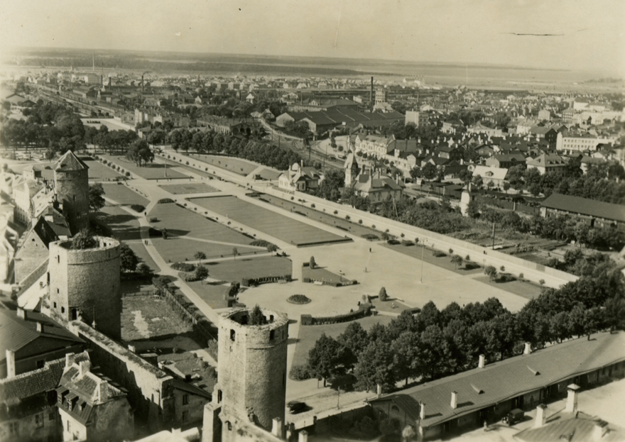 View from the Oleviste Tower to the Tower Square