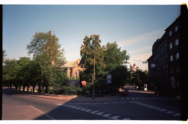 View from the corner of Toompuiestee and Tõnismäe Street towards the Church of Karl