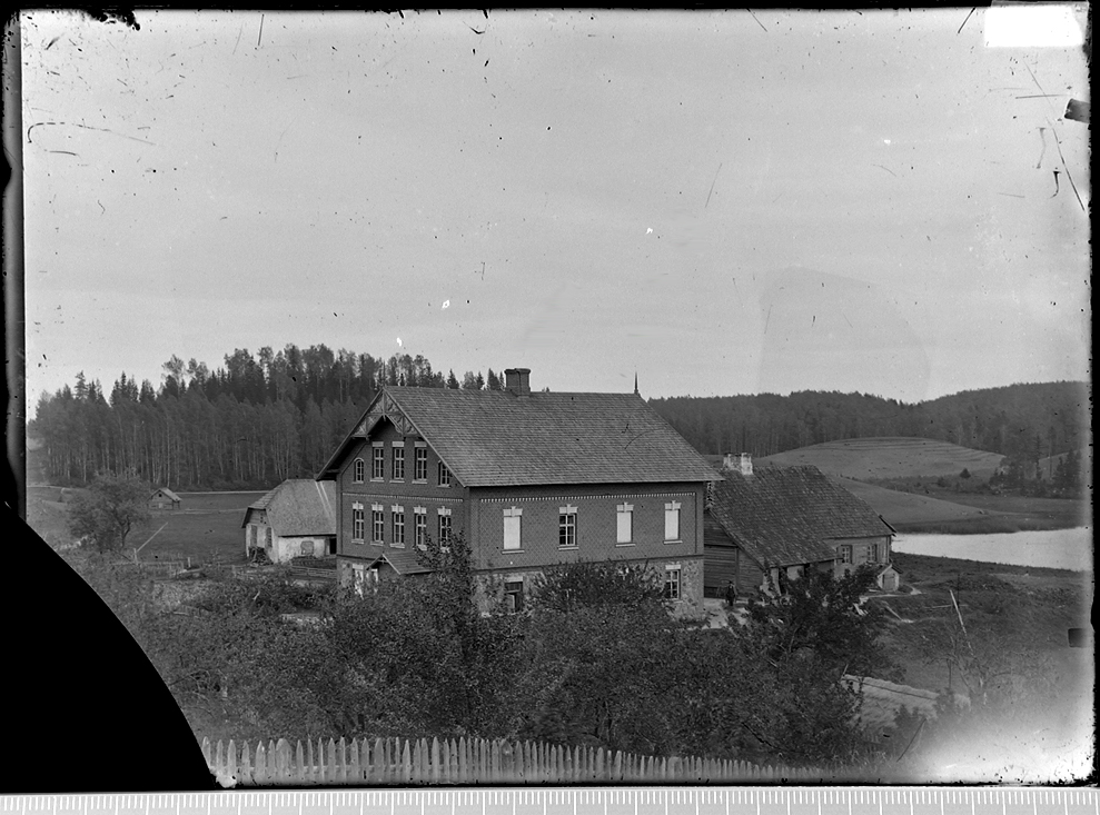 Karula County School building near Lake Köstri