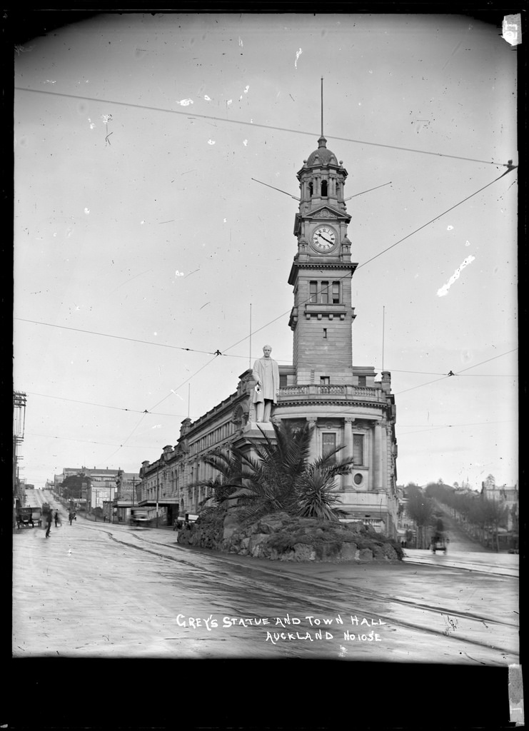 View of Auckland Town Hall, Auckland and statue of Sir George Grey