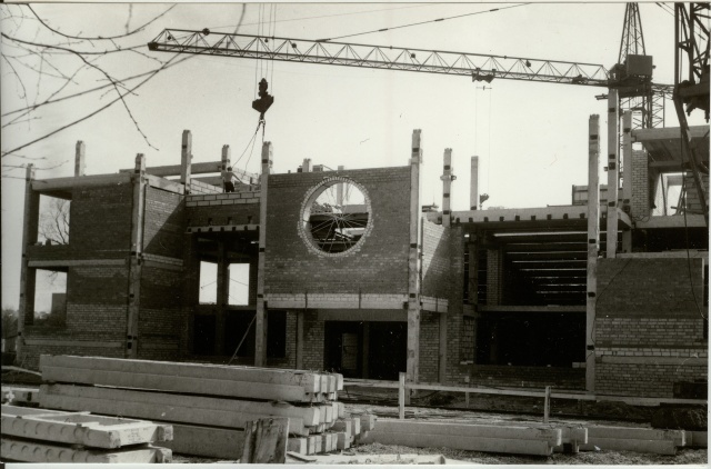 Photo construction works of the new cultural building in Paides 1986