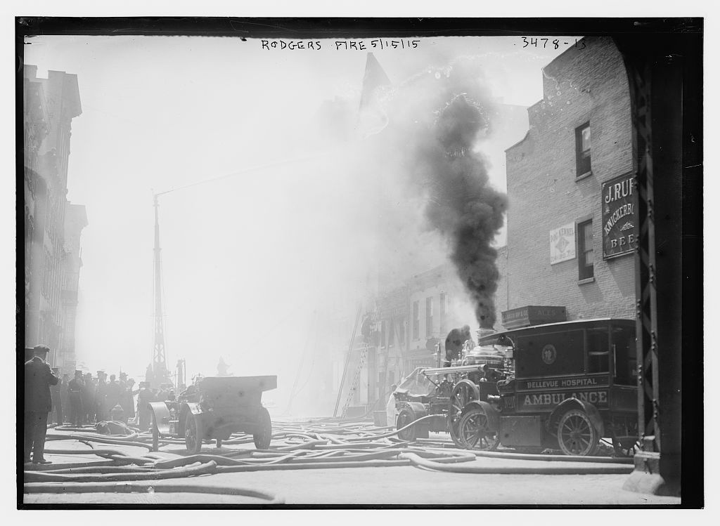 Rogers fire, 5/15/15 (Loc)