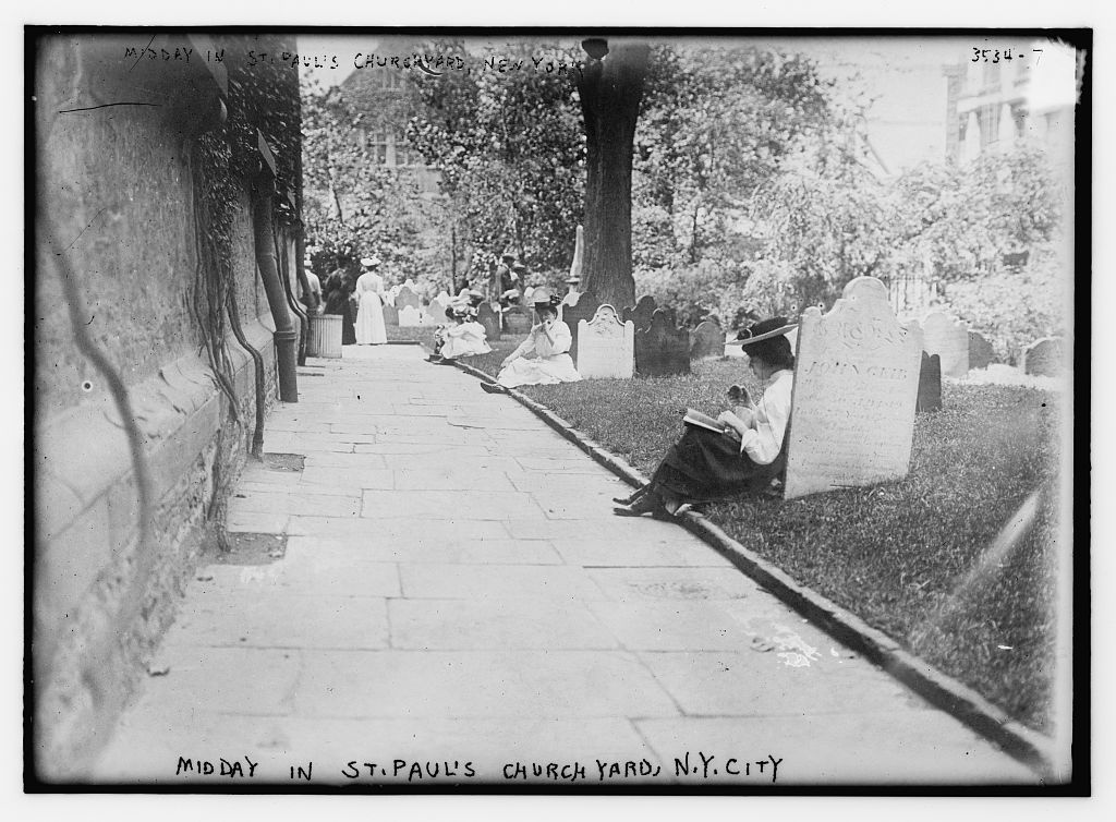 Midday in St. Paul's churchyard, New York (Loc)