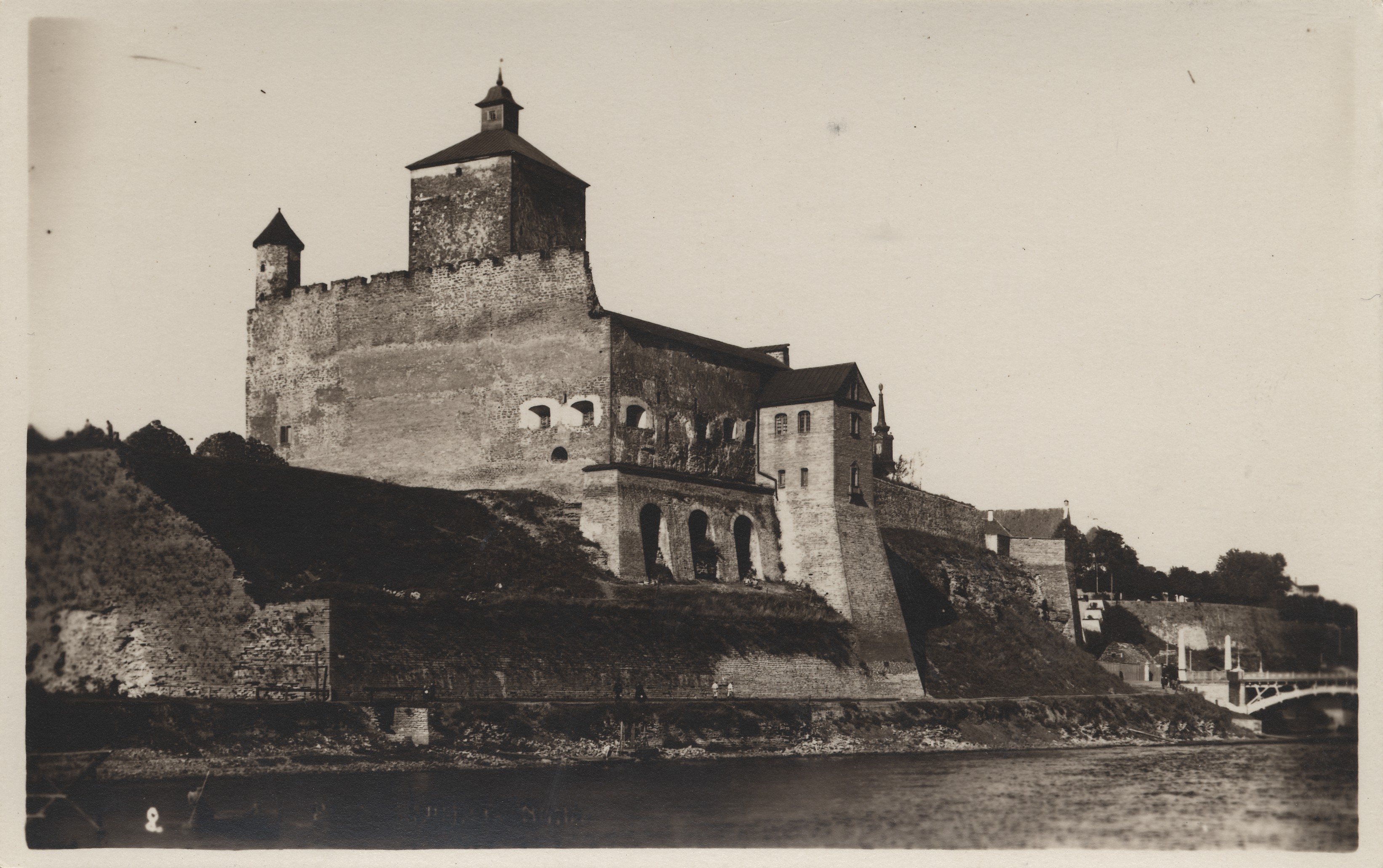 Estonia : Narva Herman Fortress